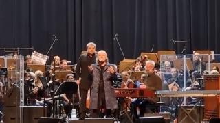 Брус Дикинсън запя на чист български ВИДЕО
