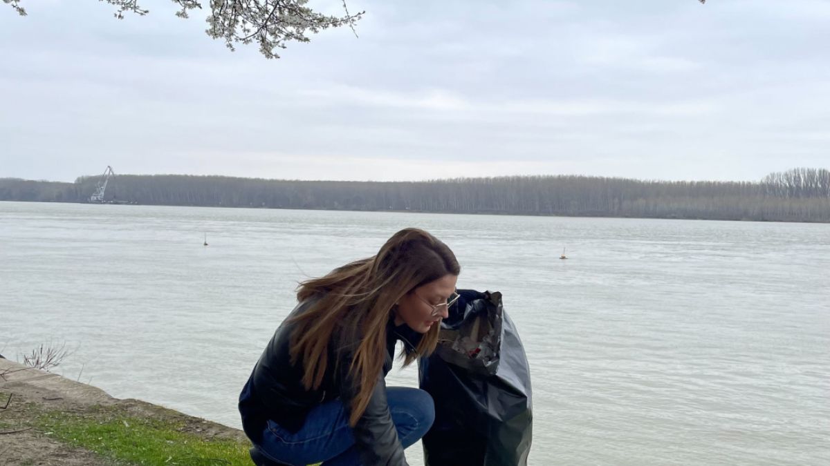 Цветелина Пенкова в Силистра: С разделното събиране на отпадъци се пестят суровини, природни ресурси и енергия