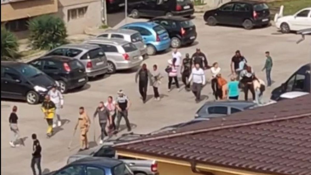Кървави подробности за мелето с ножове и брадви между ромите в Казанлък