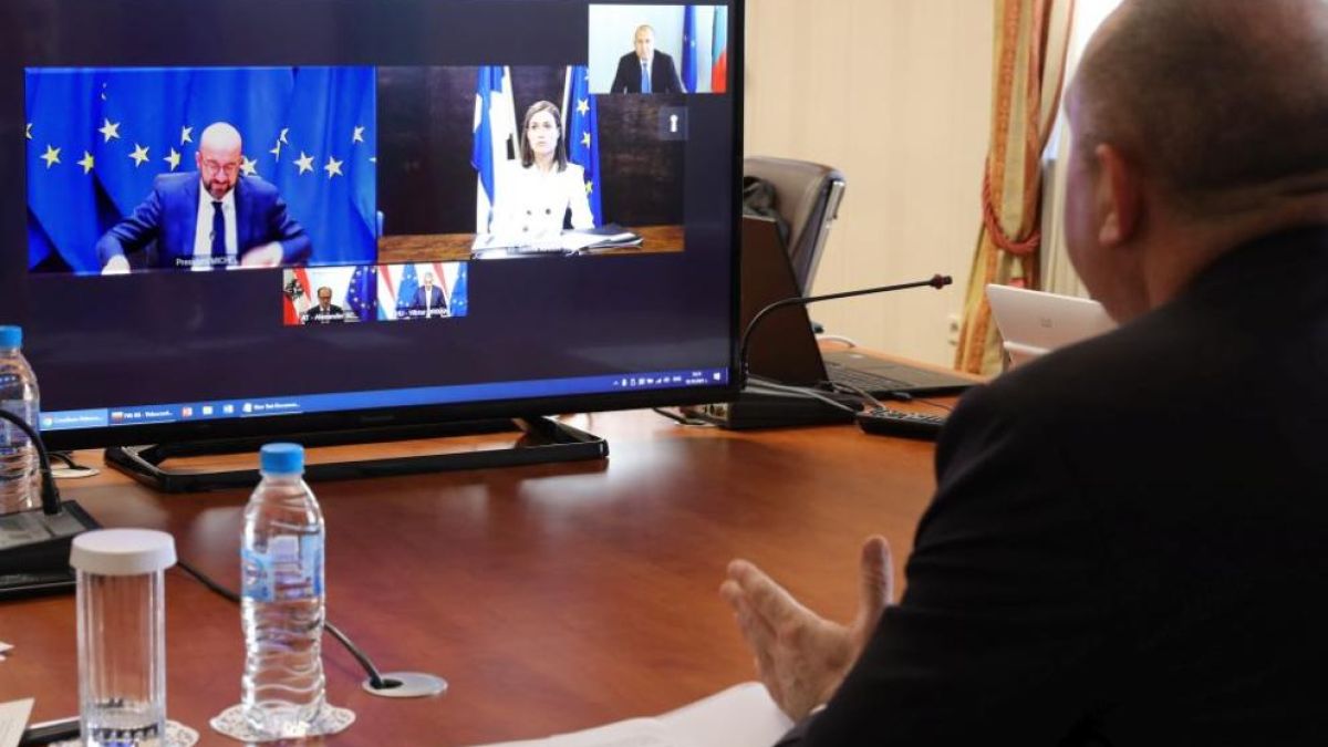 Радев с важни думи пред Шарл Мишел: Не очакваме само финансова подкрепа за...
