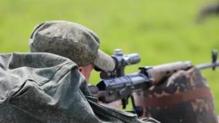 ВИДЕО от войната: Щурм на украински позиции бе заснет от руски десантчик