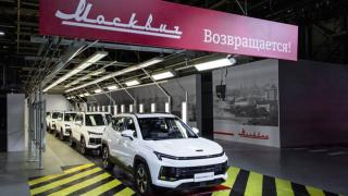 Голяма излагация с всичките продадени нови москвичи, връщат ги в завода