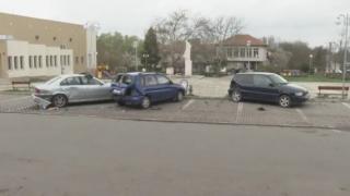 Ямболско село се размина със страшна трагедия заради шофьорка с бус СНИМКИ 