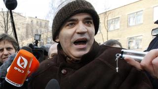 Беглецът Каспаров за пореден път охули родината си от САЩ