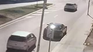 Зрелищно ВИДЕО - шофьор помита колата на известен врачански бизнесмен 