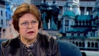 Не се стърпя: Татяна Дончева се облече като Нинова и Борисов СНИМКИ