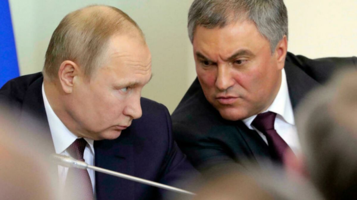 Довереник на Путин поиска забрана на...