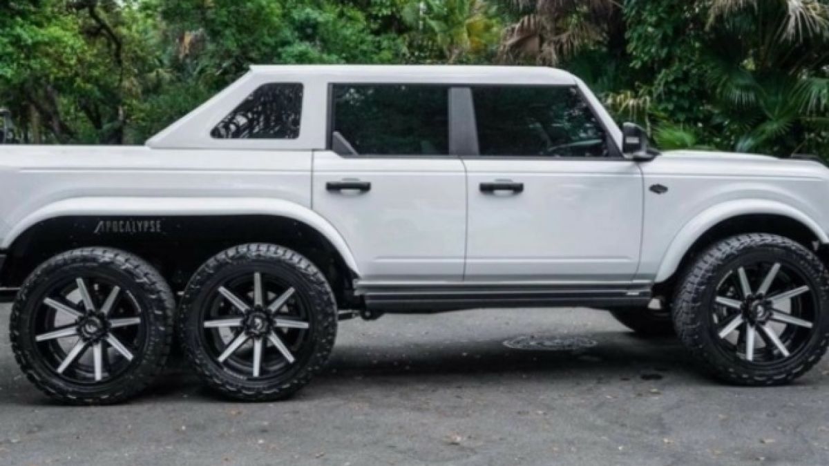 Готов за апокалипсиса: Новият Ford Bronco има брутална версия с шест колела СНИМКИ