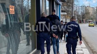 Ексклузивно ВИДЕО от зрелищните арести във Враца