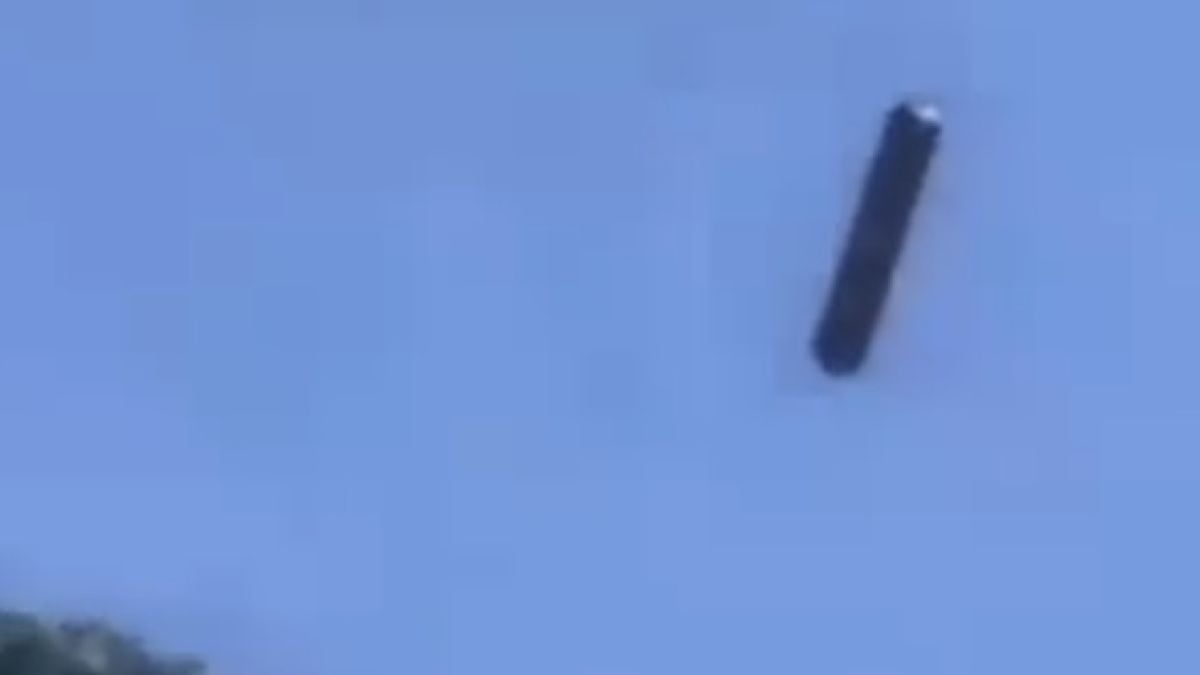 Световно известен илюзионист пусна клип с НЛО и каза какво искат от нас извънземните