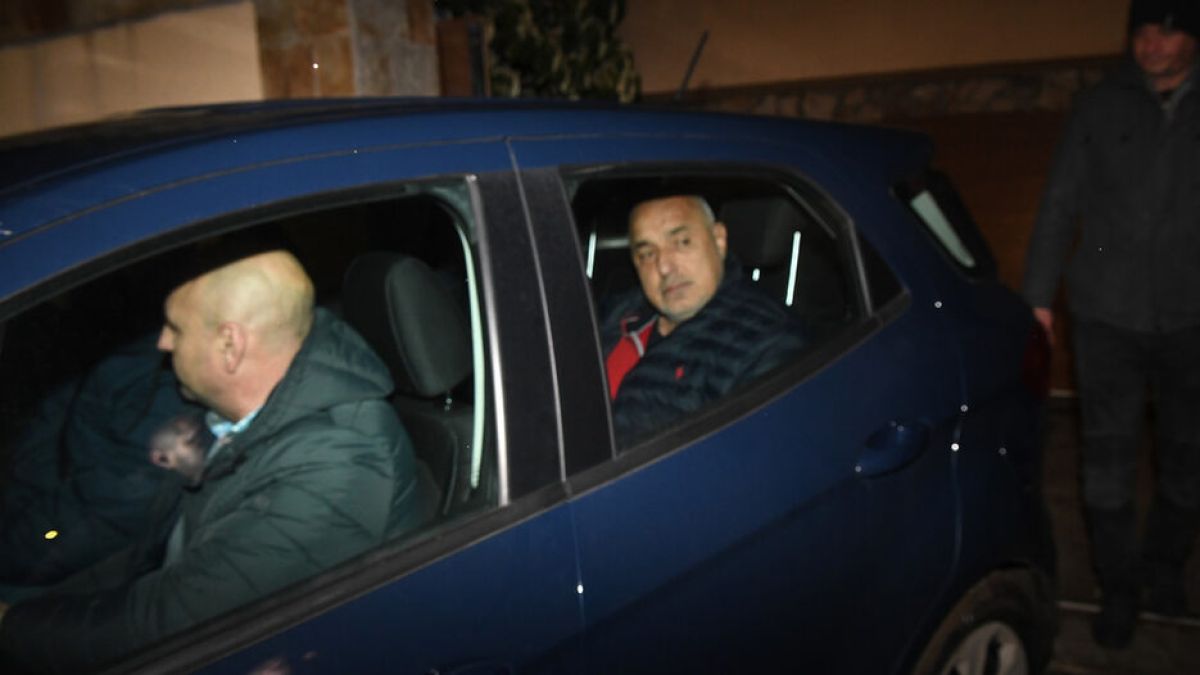 Радомир Чолаков: Кирил Петков извърши серия от престъпления при ареста на Борисов