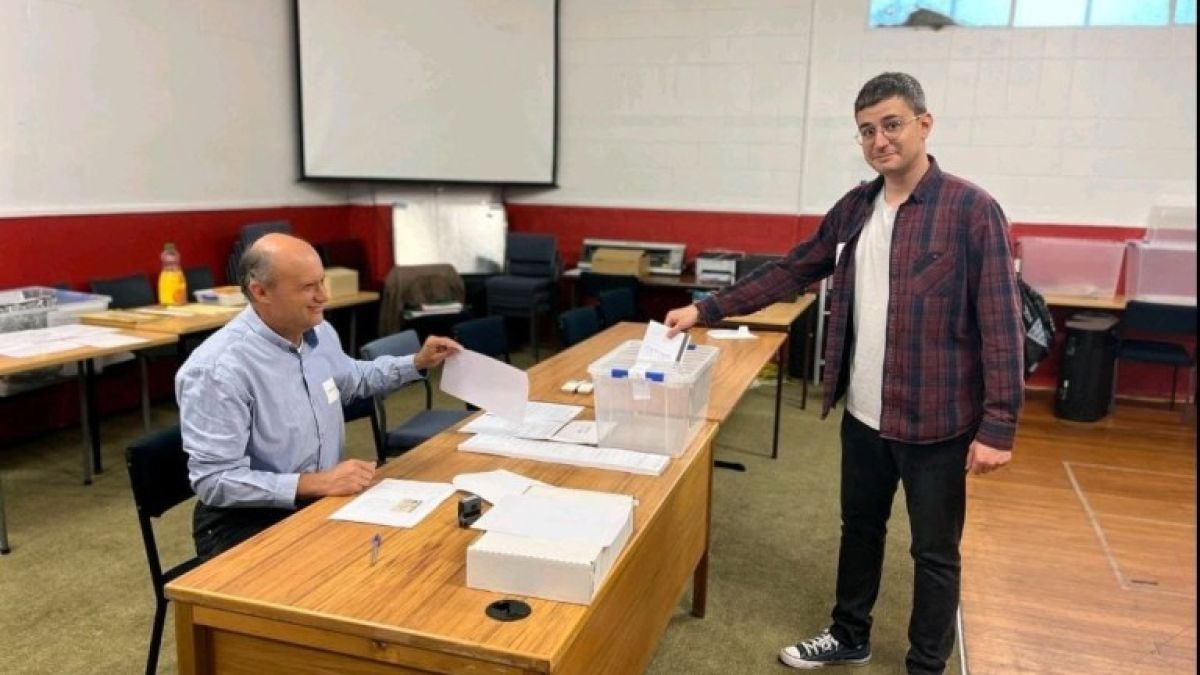 Първи гласуваха българите в Нова Зеландия и Австралия ВИДЕО