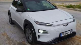 Жена спря новата си електричка пред столично школо, сега си скубе косите 