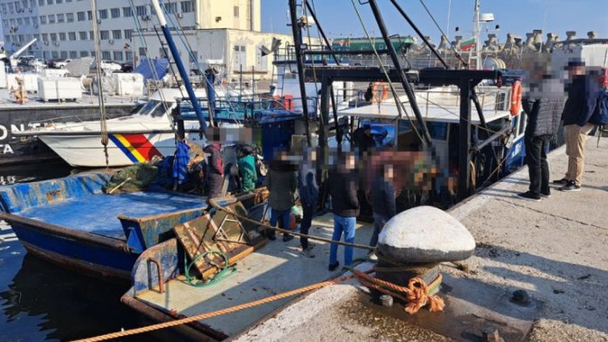 Инфарктни часове за българските моряци, задържани в Румъния заради грозно престъпление