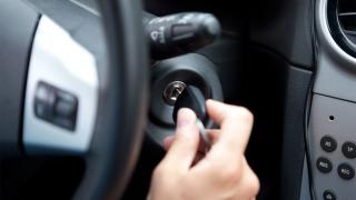 Жестоко меле в Добрич: Шофьор връхлетя върху пешеходка, а след това...