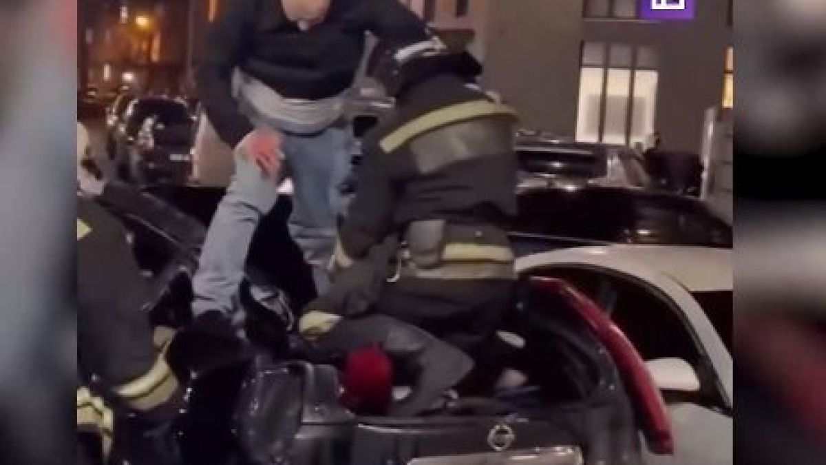 Пиян руснак падна от 19-ия етаж, последвалото смая всички ВИДЕО