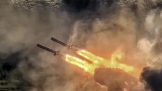 На Запад посочиха единствения начин да бъде унищожен ТОС-1А "Солнцепек"