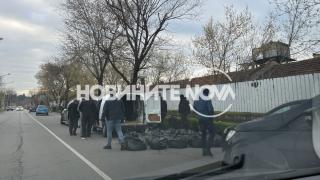 Спецакция в Казанлък, има задържани СНИМКА