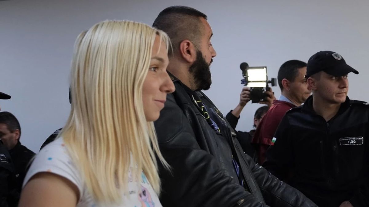 В мъжки или в женски затвор ще лежи Емили Тротинетката?! 