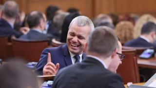 След изцепката на Асен Василев: ПП и „Възраждане“ заедно ще ни водят по „Третия път“