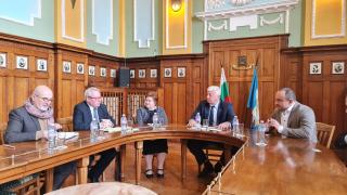 Новият френски посланик Жоел Мейер на първо посещение в Пловдив