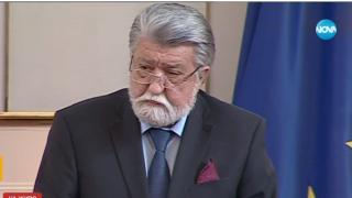 Вежди Рашидов би звънеца и смълча новия парламент с думи за пътя към гробището