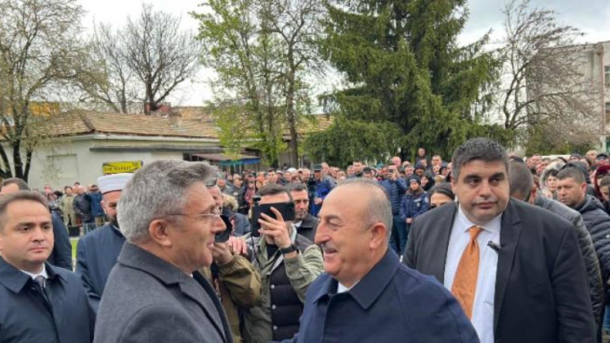 Карадайъ посрещна турския външен министър в Шуменско 