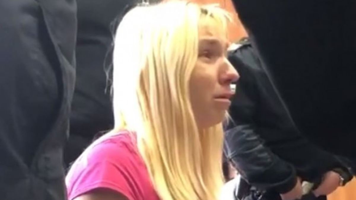 Емили Тротинетката не е на себе си! Реве като магаре в съда, а адвокатът на Чеченеца... ВИДЕО  