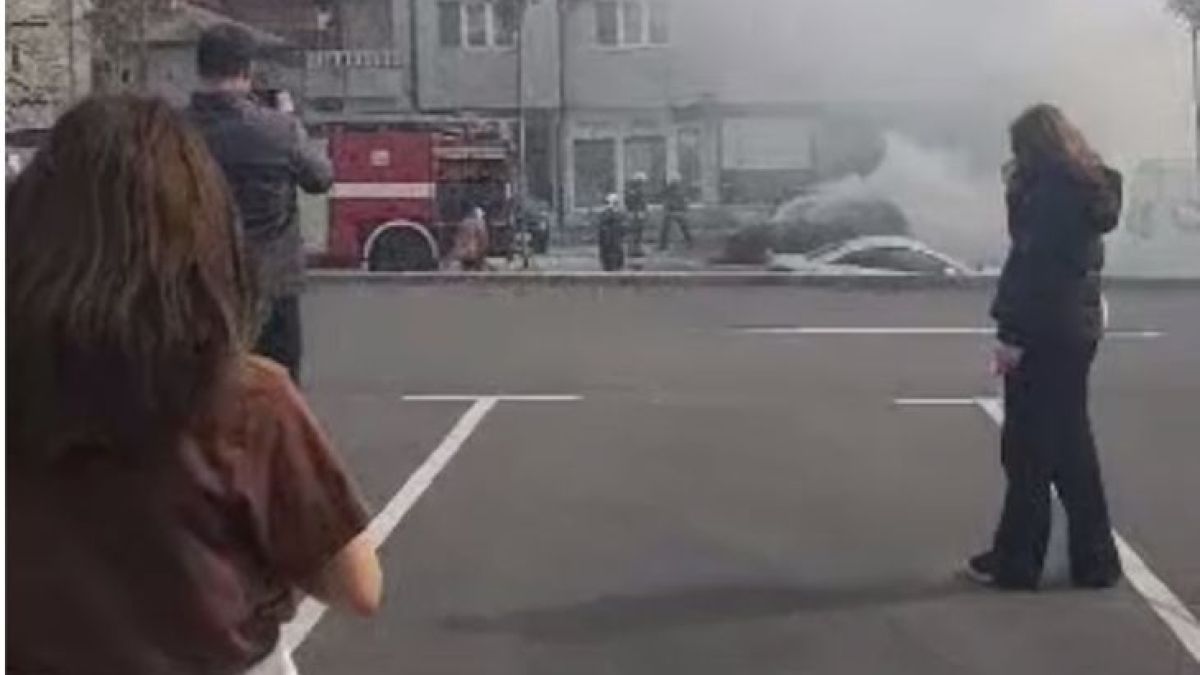 Брутално ВИДЕО улови зрелищен пожар в Хасково