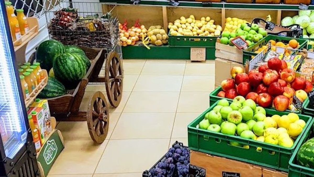Клиенти пропищяха от нов трик на веригите, ето как ни цакат със зеленчуците