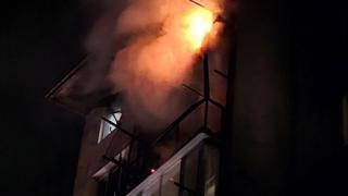 Огнен ад в Смолян в нощта на Възкресение, СНИМКИ запечатаха ужаса