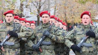От Министерството на отбраната признаха колко повиквателни са разпратили 