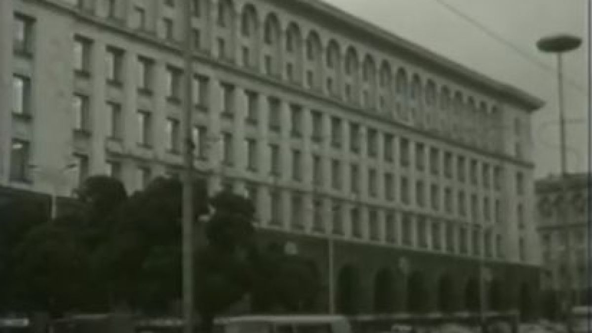 Спомени от соца: Първият мол у нас е най-големият на Балканите ВИДЕО 