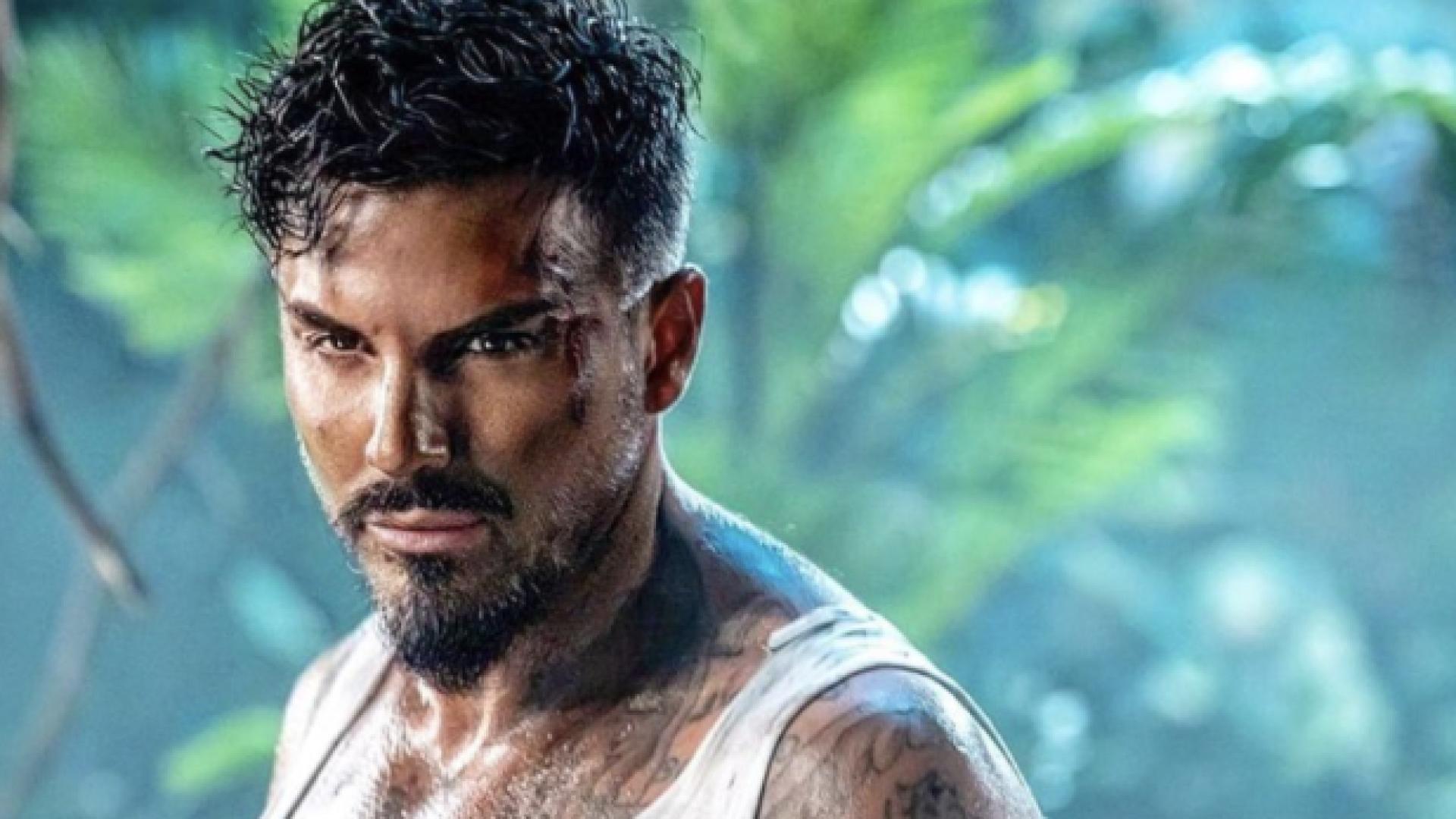 Джизъса е неузнаваем, смая всички с вида си СНИМКИ