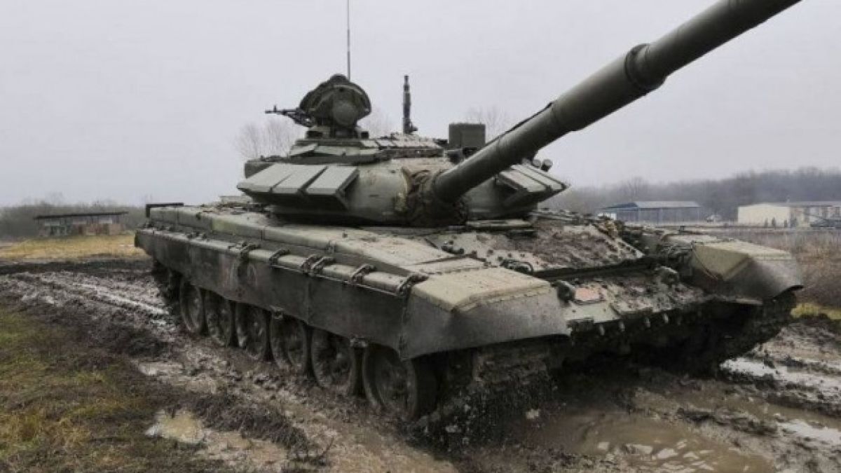 Ветеран: Руски танк Т-72Б3 успешно издържа удар с Javelin СНИМКИ