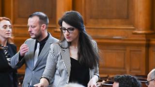 Депутатите се залавят за работа, почват с Лена Бориславова БЛИЦ TV