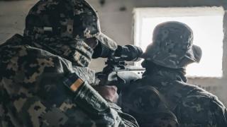 ВИДЕО от войната: Генерал-полковник от ВСУ показа как действат "призраците на Бахмут".