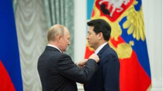 Бомба! Ето кой е специалният пратеник на Си Дзинпин в Украйна СНИМКА