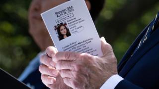 US папараци показаха как 80-г. Байдън се справя с президентските си задължения СНИМКИ