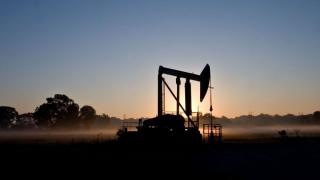 Петролните гиганти в САЩ с колосални печалби, равняващи се на...