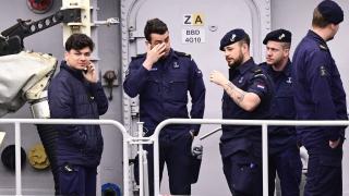 Британски военни се напиха в кръчма и  изгубиха строго секретни документи