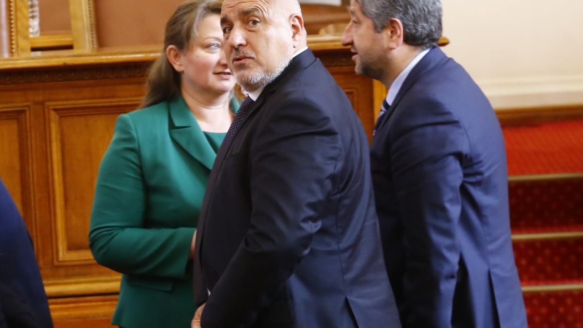 Сачева посочи условията на ГЕРБ към ПП за размразяване на преговорите