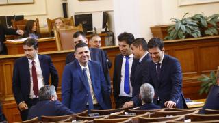Общинар от ГЕРБ съсипа ПП за балотажа: Хубаво е, но не е готово