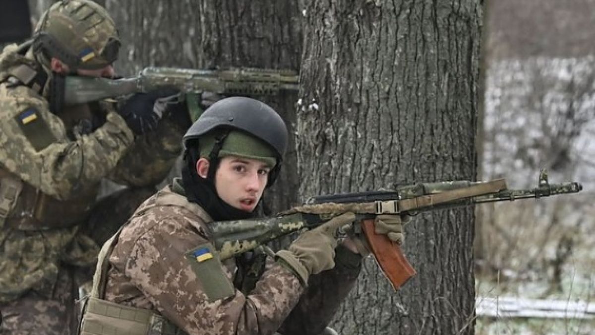 "Гардиън": Неочаквани думи на командир от ВСУ предизвикват много въпроси в западните страни