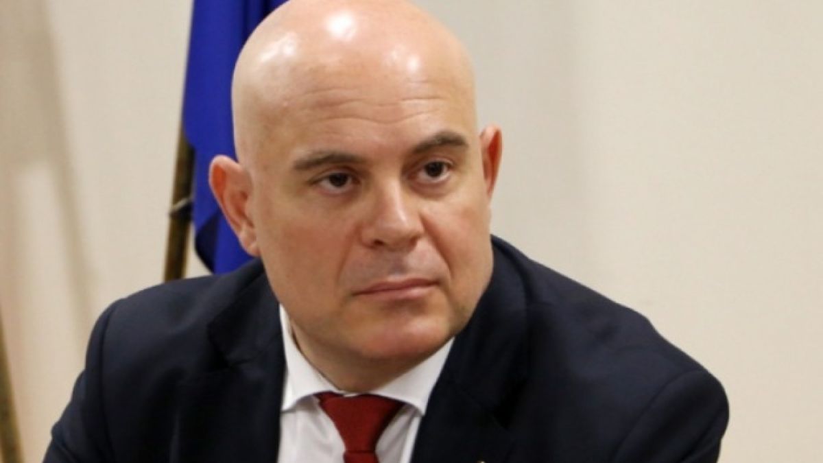 Харалан Александров каза кой стои зад атентата срещу Гешев 
