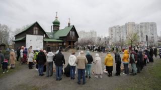 Втората война в Украйна се развихри, хората едва оцеляват 