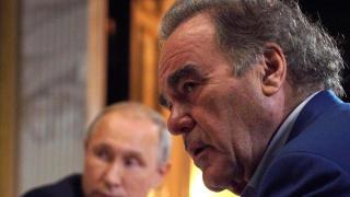 Оливър Стоун: Путин е велик лидер и народът му го обича