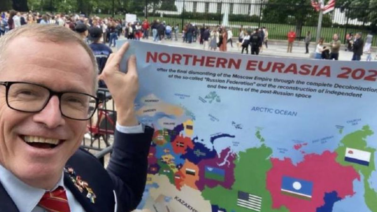 На Запад представиха новата карта на Русия, разкъсана на 41 държави и как ще стане това