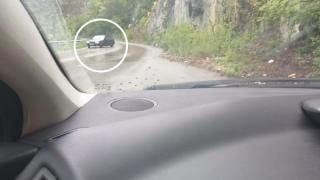 Джигит с BMW вся ужас в останалите шофьори на пътя Самоков-София с бесни каскади ВИДЕО 