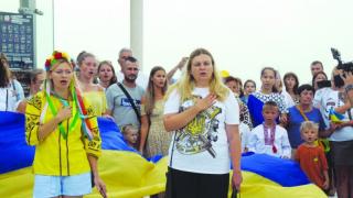 Няма угодия: Дават по 3 бона заплата на украинските бежанци у нас, те се мръщят